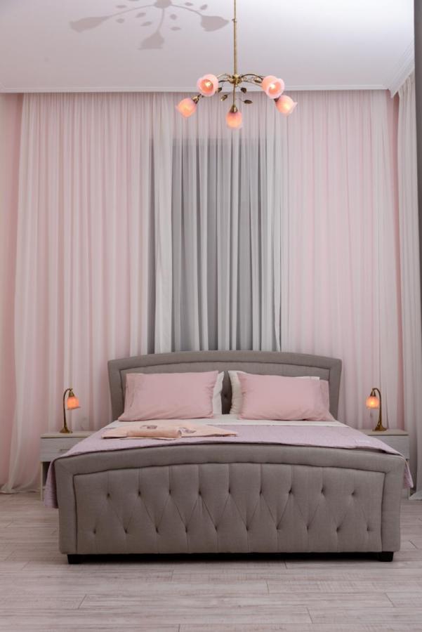 เทียซิส เอเธนส์ Bed & Breakfast ภายนอก รูปภาพ